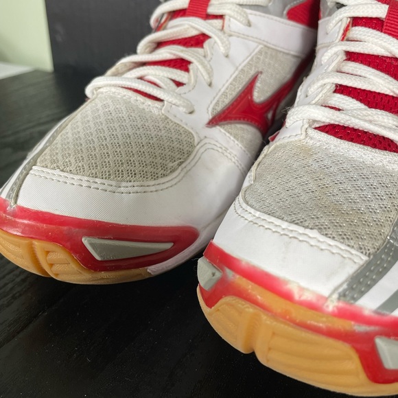 Mizuno Wave Bolt 6 Women’s size 9 - Picture 3 of 13